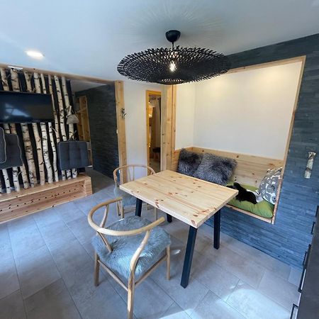 Bungalows Am Waldessaum Bei Hohenzieritz Екстериор снимка