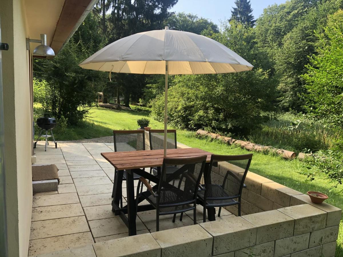 Bungalows Am Waldessaum Bei Hohenzieritz Екстериор снимка